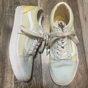 Pastel kid Vans